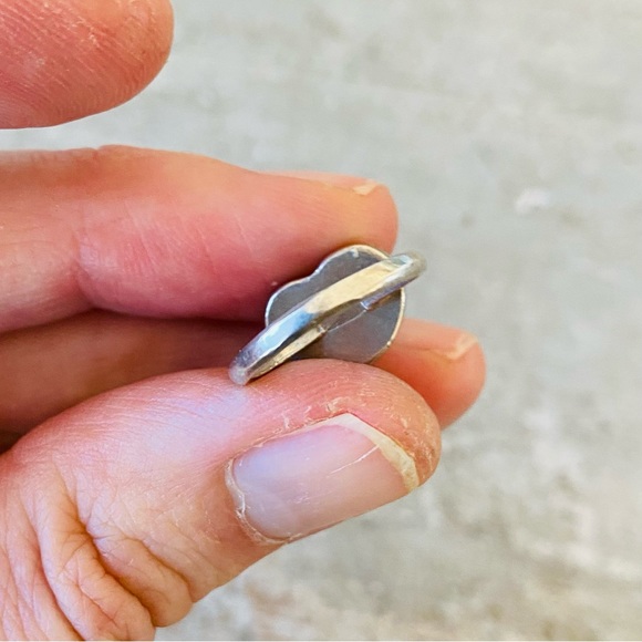 Southwestern Style Sterling Silver Turquoise & Red Coral Chip Inlay Heart Ring - Picture 7 of 13